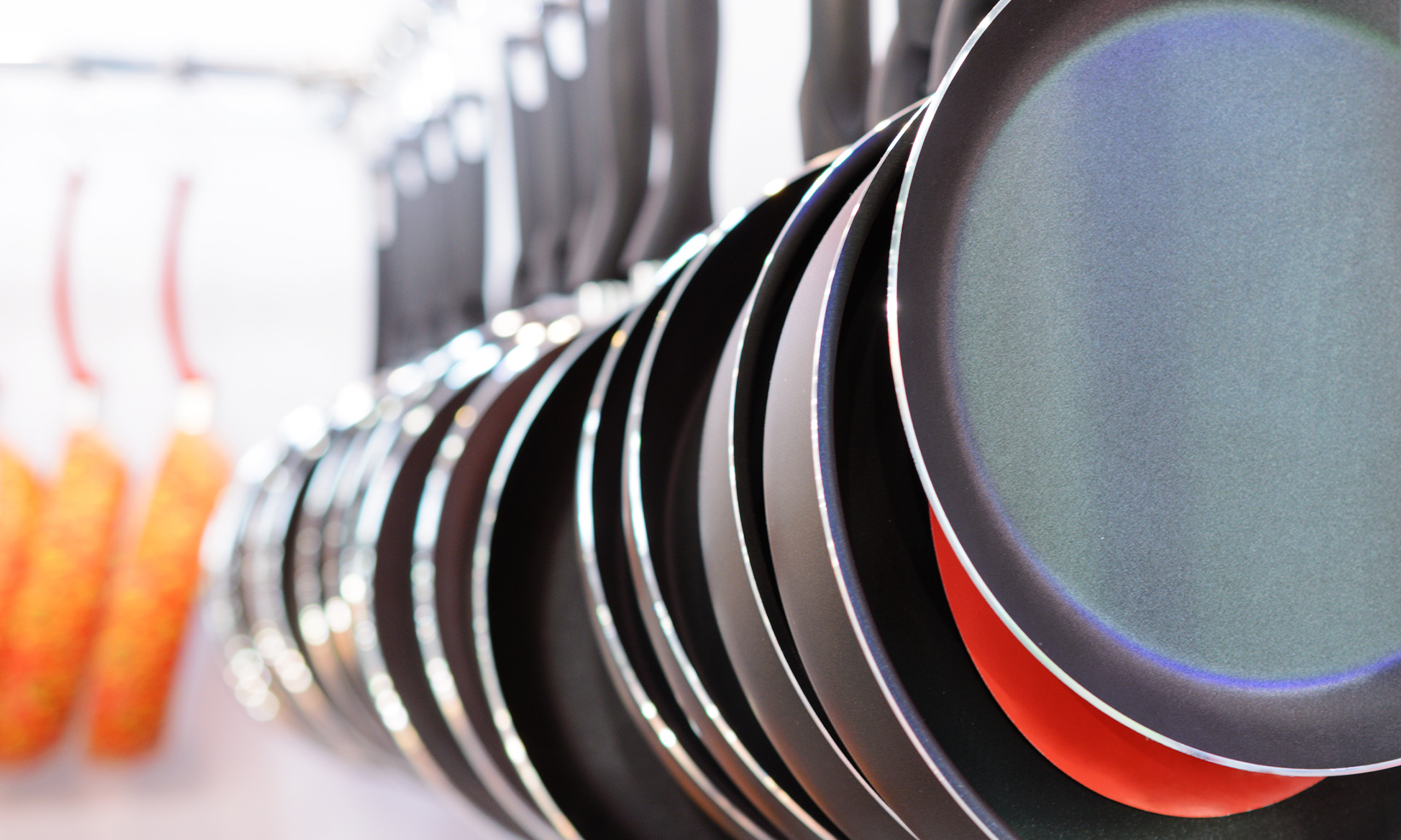 Non-stick frying pans representing TSCA PFAS Reporting | Sagentia Regulatory